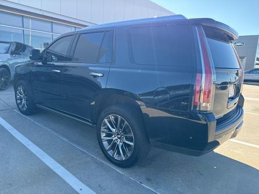 2020 Cadillac Escalade Premium Luxury