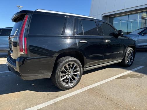 2020 Cadillac Escalade Premium Luxury