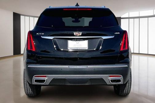 Stellar Black Metallic 2026 Cadillac XT5 Premium Luxury