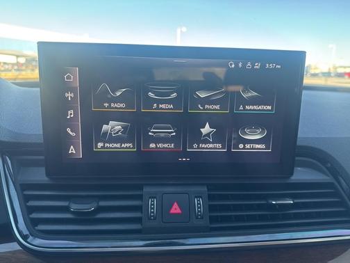 2023 Audi Q5 40 Premium Plus