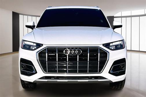 2023 Audi Q5 40 Premium Plus