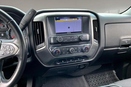 Black 2018 Chevrolet Silverado 1500 LT
