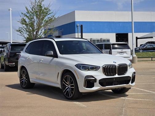 2020 BMW X5 M50i