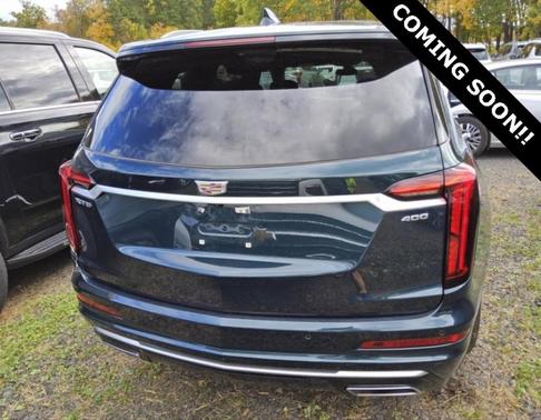 2025 Cadillac XT6 Premium Luxury FWD