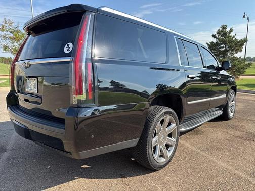 2020 Cadillac Escalade ESV Luxury