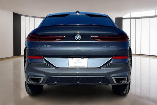 2022 BMW X6 xDrive40i