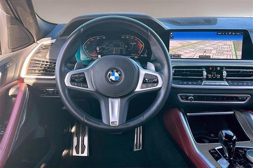 2022 BMW X6 xDrive40i