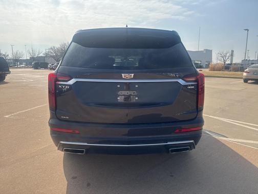 2024 Cadillac XT6 Premium Luxury AWD
