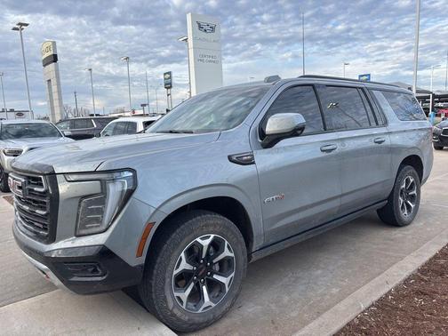 2025 GMC Yukon XL AT4