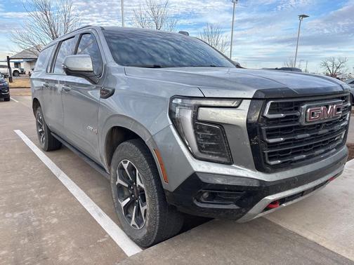 2025 GMC Yukon XL AT4