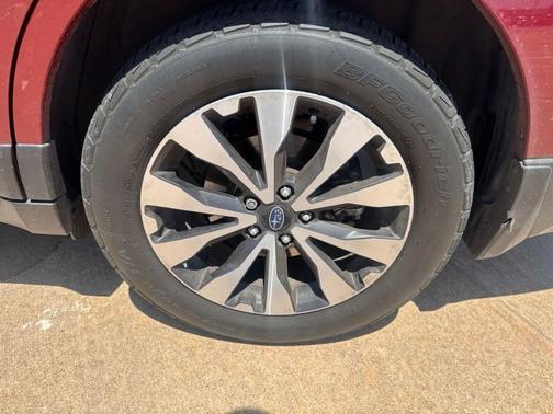 Venetian Red Pearl 2016 Subaru Outback 2.5i Limited