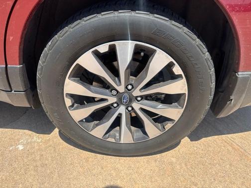 Venetian Red Pearl 2016 Subaru Outback 2.5i Limited
