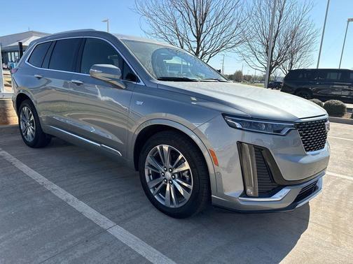 Silver Metallic 2025 Cadillac XT6 Premium Luxury AWD