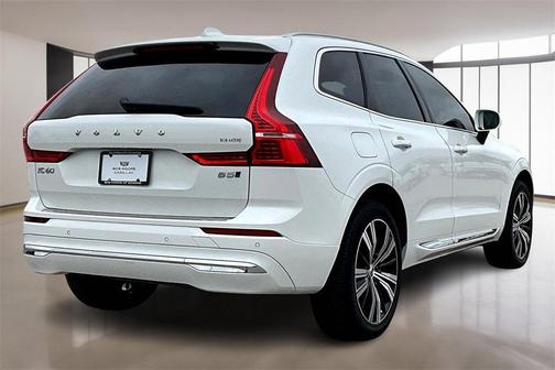 2022 Volvo XC60 B5 Inscription