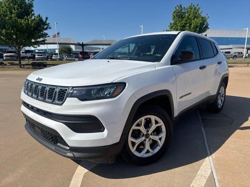Bright White Clearcoat 2025 Jeep Compass Sport