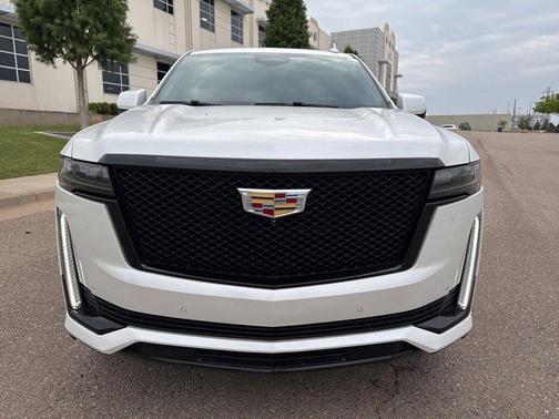 2022 Cadillac Escalade Sport