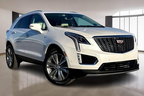Crystal White Tri-Coat 2026 Cadillac XT5 Premium Luxury
