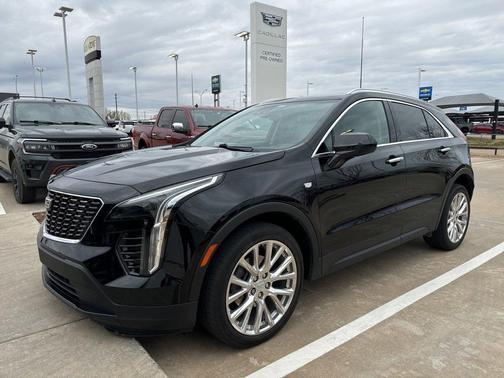 2023 Cadillac XT4 Luxury