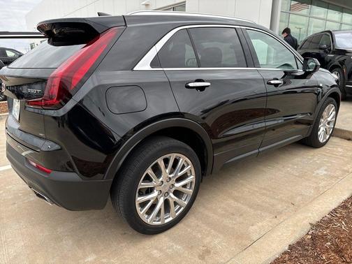 2023 Cadillac XT4 Luxury