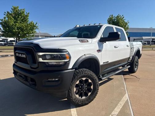 Bright White Clearcoat 2020 RAM 2500 Power Wagon