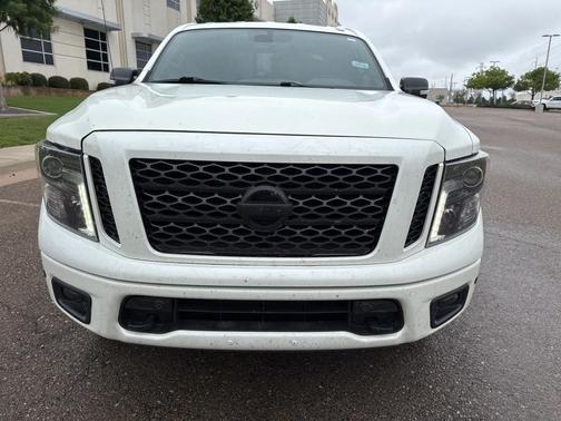 2019 Nissan Titan SL