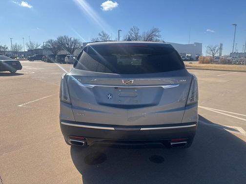 2023 Cadillac XT5 Sport