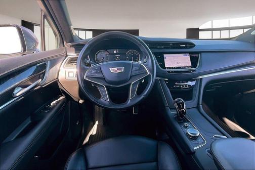 2023 Cadillac XT5 Sport