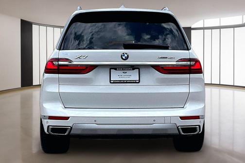 Mineral White Metallic 2019 BMW X7 xDrive40i