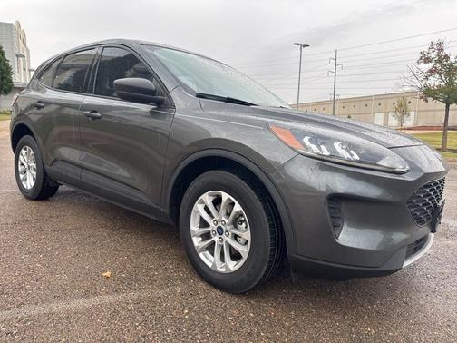 2020 Ford Escape S
