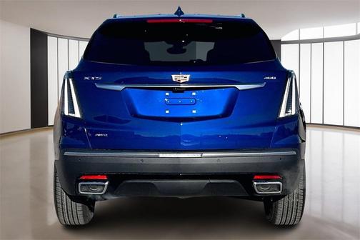 2026 Cadillac XT5 Sport