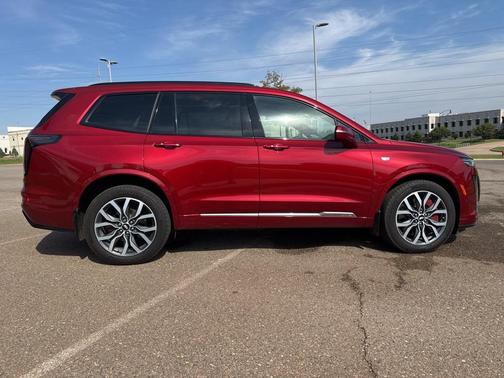 2024 Cadillac XT6 Sport AWD