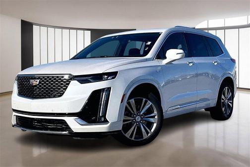 2025 Cadillac XT6 Premium Luxury FWD