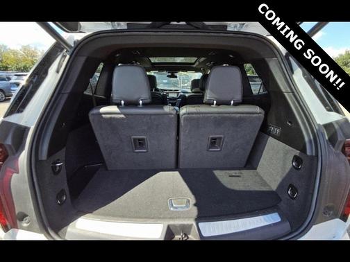 2025 Cadillac XT6 Premium Luxury FWD