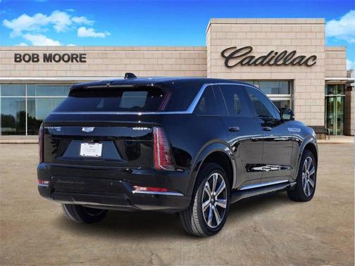 2025 Cadillac Escalade IQ Luxury 2