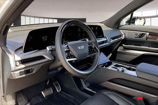 Vibrant White 2026 Cadillac VISTIQ Sport