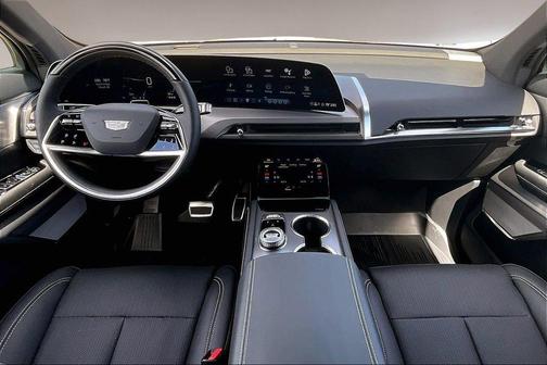 Vibrant White 2026 Cadillac VISTIQ Sport