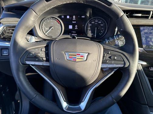 2025 Cadillac XT6 Sport AWD