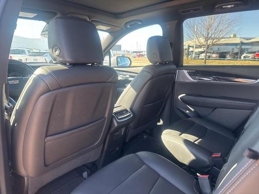 2025 Cadillac XT6 Premium Luxury AWD