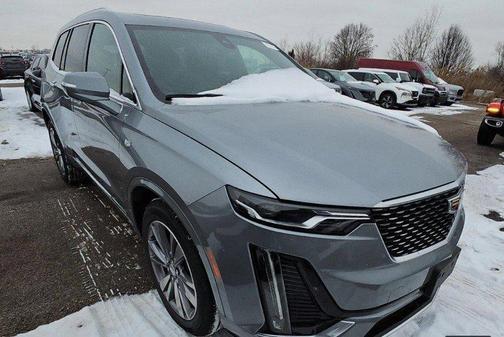 2025 Cadillac XT6 Premium Luxury AWD
