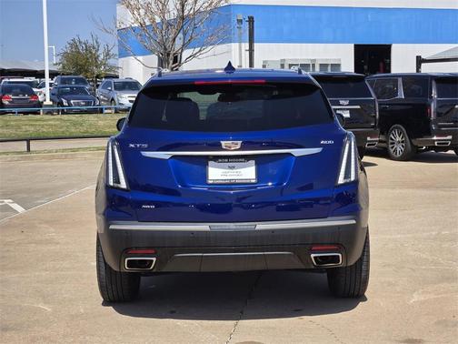 2023 Cadillac XT5 Sport
