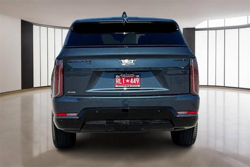 2025 Cadillac Escalade IQ Sport 2