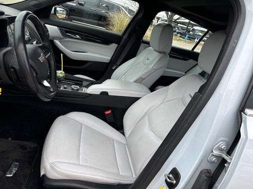 2022 Cadillac CT5 Premium Luxury AWD