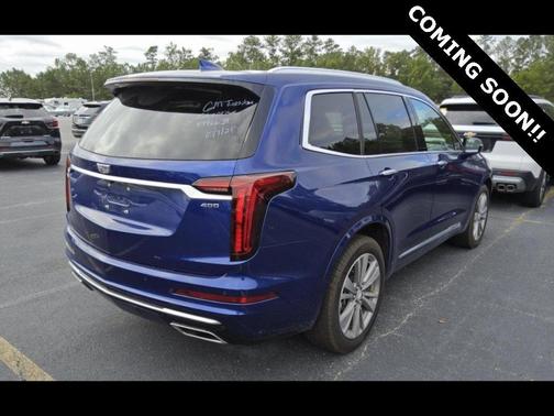 2025 Cadillac XT6 Premium Luxury FWD