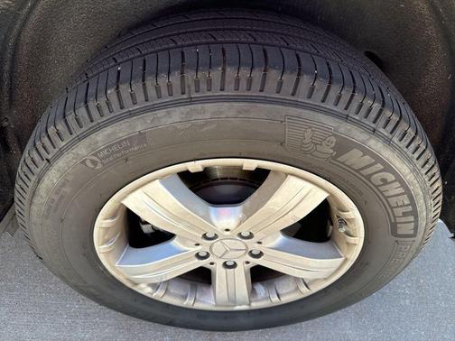 Champagne 2007 Mercedes-Benz GL-Class