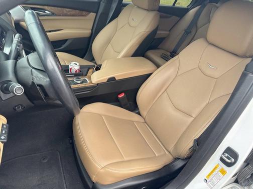 2023 Cadillac CT5 Premium Luxury RWD