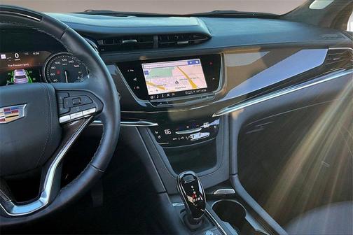 2025 Cadillac XT6 Premium Luxury AWD