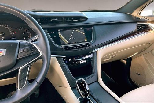 2018 Cadillac XT5 Premium Luxury