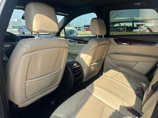 2018 Cadillac XT5 Premium Luxury