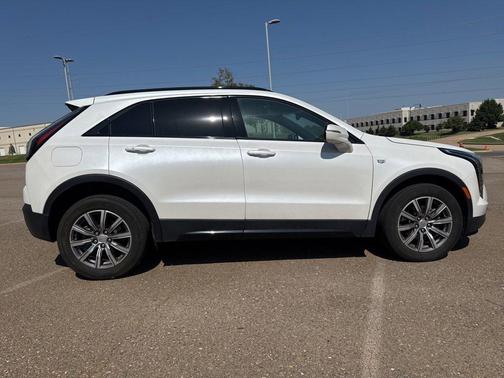 2022 Cadillac XT4 Sport