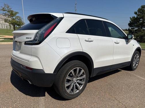 2022 Cadillac XT4 Sport